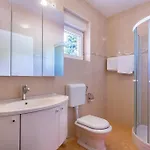 Apartment Marich *